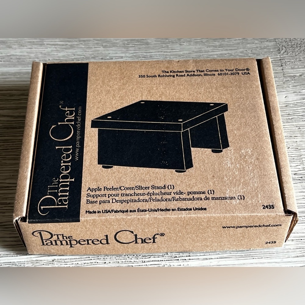 🆕 Pampered Chef Apple Peeler Corer Slicer Stand